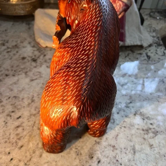 Vintage Japan Ainu Brown Bear with Fish Carved Solid wood! - Picture 10 of 15